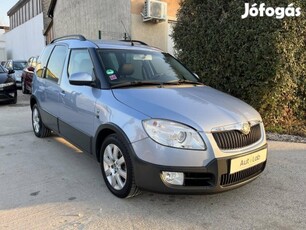 Skoda Roomster 1.6 16V Scout / Végig Skoda Márk...