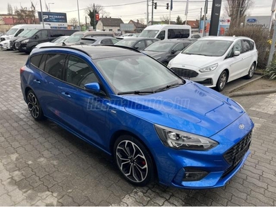 FORD FOCUS 1.5 EcoBoost ST-Line LED fényszóró! Nyitható panorámatető!