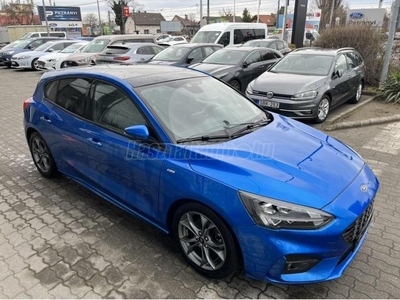 FORD FOCUS 2.0 EcoBlue SCR ST-Line Panorámatető! LED fényszóró!