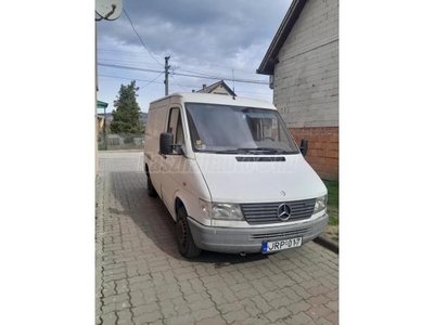 MERCEDES-BENZ SPRINTER 208 D 901.361