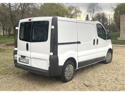 OPEL VIVARO 1.9 DTI L1H1