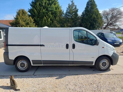 OPEL VIVARO 1.9 DTI L1H1 Magyar.1.tulaj.71 ezer km.Szervizkönyv.Klíma