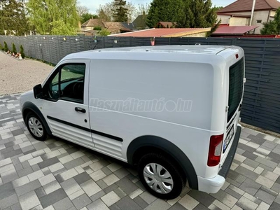 FORD CONNECT Transit220 1.8 TDCi SWB Trend E5 Újszerű Állapot 110e km! Sz.Könyv!