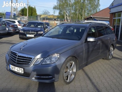 Mercedes-Benz E 250 CDI T 4Matic Blueefficiency...