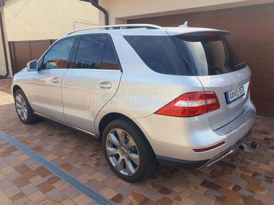 MERCEDES-BENZ ML-OSZTÁLY ML 350 BlueTEC (Automata)