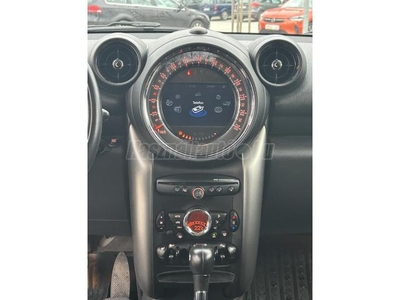 MINI COUNTRYMAN Cooper1.6 (Automata)