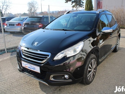 Peugeot 2008 1.2 Puretech Allure S&S /Navigáció...