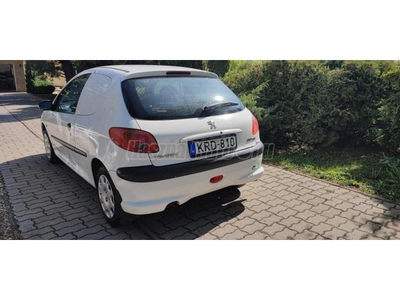 PEUGEOT 206 1.4 HDi Van Klima Plusz 1 tulajdonos.vez. szervizkönyv.jéghideg klima