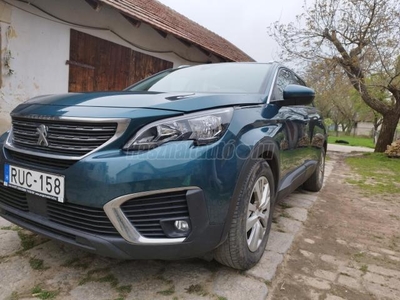 PEUGEOT 5008 1.2 PureTech Active S&S (7 személyes ) EURO6.2