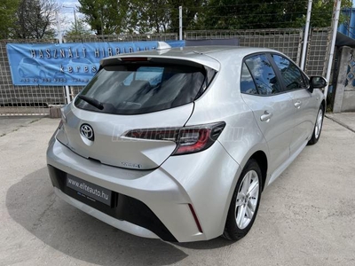 TOYOTA COROLLA 1.8 Hybrid Comfort e-CVT 2020 - led - navi - kamera - ülésfűtés - vezetést támogató rendszerek