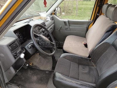 VOLKSWAGEN TRANSPORTER T4 2.4 7DB 1F2 9