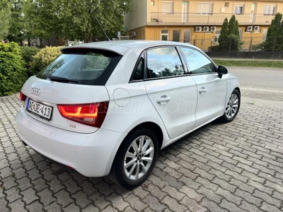 AUDI A1 Sportback 1.6 TDI DPF Ambition