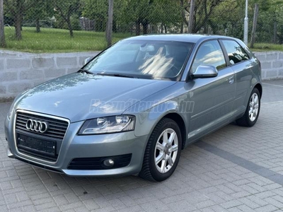 AUDI A3 1.6 TDI Ambition DPF VÉGIG VEZETETT SZ.KÖNYV-1 TULAJ-LEINFORMÁLHATÓ