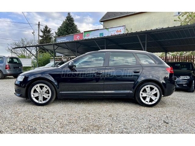 AUDI A3 2.0 TDI Ambition DPF FACELIFT/5AJTÓS/17-ES ALU/KÉZIVÁLTÓ/SPORT CSOMAG/TEMPOMAT/181E KM/ÜLÉSFŰTÉS/MEGK