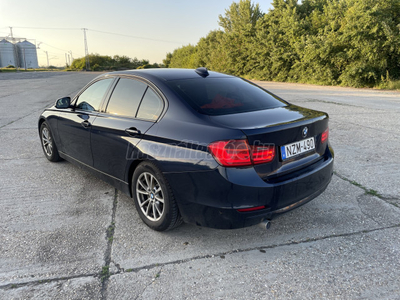 BMW 320i EfficientDynamics (Automata)