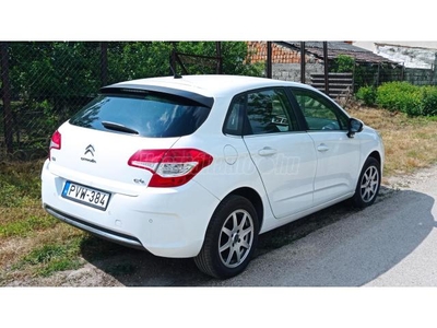 CITROEN C4 1.6 BlueHDi Profi Live Navi. 6sebességes váltó. 110le motor