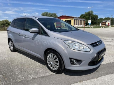 FORD C-MAX Grand1.6 VCT Trend [7 személy] ABS+ DIGITKLÍMA !!! 7 SZEMÉLYES !!!