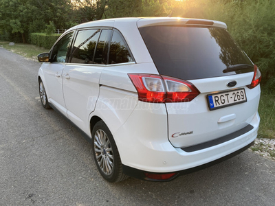 FORD C-MAX Grand2.0 TDCi Titanium Powershift [7 személy]