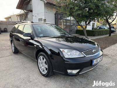 Ford Mondeo 2.0 TDCi Titanium Navigáció / Vonóh...