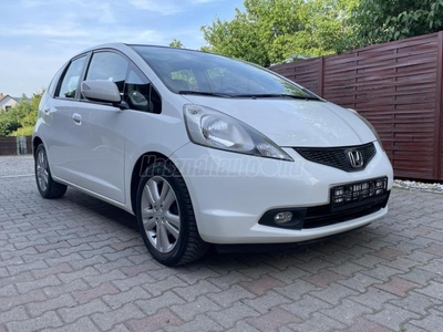 HONDA JAZZ 1.4 Executive Panorámatető!!!