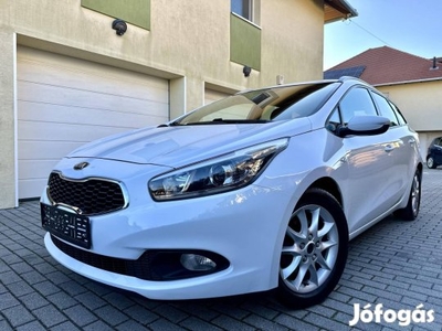 KIA CEE'D SW 1.4 CRDI EX Klíma/Multikormány/Alu...