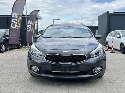 KIA CEE'D SW 1.6 GDI Limitált Prémium Gyári fényezés/Tolatókamera/Ülés-kormányfűtés/