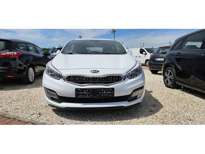 KIA PRO CEE'D 1.6 GDI LX Navigáció. tolatókamera. Business Pack. Tempomat. Bluetooth-os kihangosító