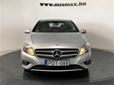 MERCEDES-BENZ A 180 CDI (BlueEFFICIENCY) Style vezetett szervizkönyves. leinformálható. két gyári kulcs