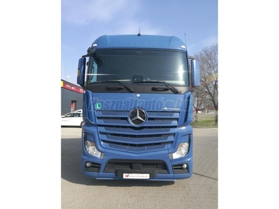 MERCEDES-BENZ Actros 1846