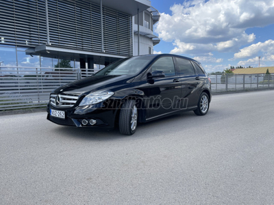 MERCEDES-BENZ B 180 CDI BlueEFFICIENCY (Automata)