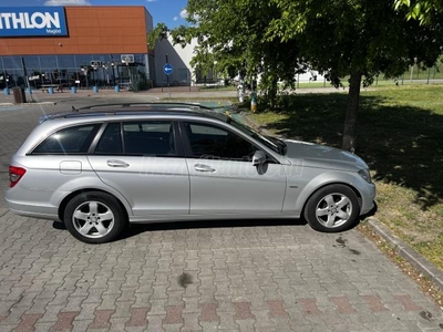 MERCEDES-BENZ C 180 T CGI BlueEFFICIENCY Classic (Automata)