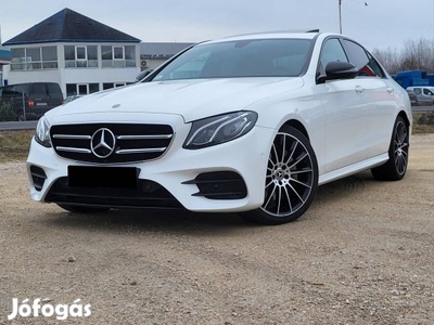 Mercedes-Benz E 220 d 9G-Tronic AMG. Led. Navi....