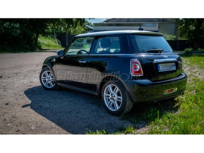 MINI MINI COOPER 1.6 D