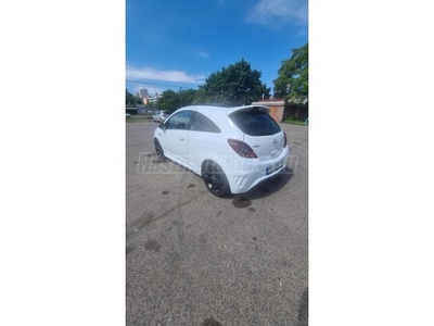 OPEL CORSA D 1.6 OPC