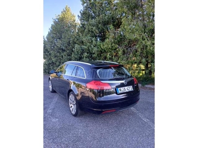 OPEL INSIGNIA Sports Tourer 2.0 CDTI Active