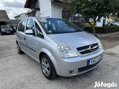 Opel Meriva 1.6 16V Essentia Easytronic