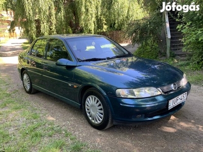 Opel Vectra B 1.6 16V Comfort