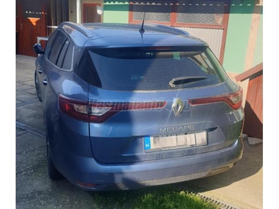 RENAULT MEGANE 1.6 SCe Limited