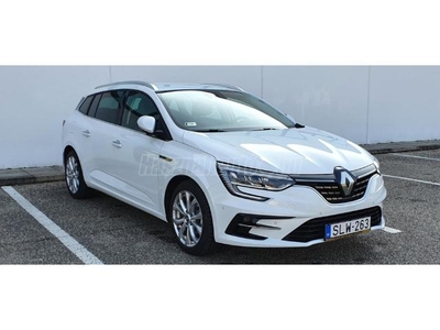 RENAULT MEGANE Grandtour 1.3 TCe Intens Gyöngyházfehér Extrákkal