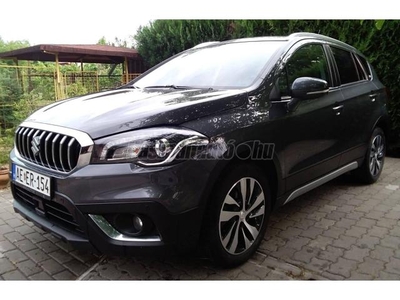 SUZUKI SX4 S-CROSS 1.4 Hybrid GLX Panorama