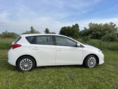 TOYOTA AURIS 1.3 Dual VVT-i Cool