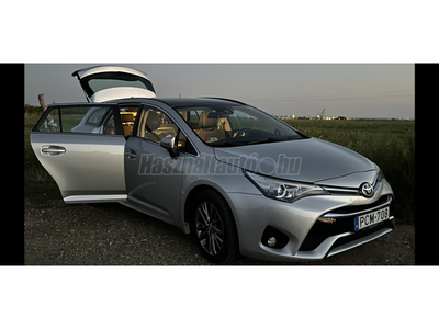 TOYOTA AVENSIS touring sport 1.6