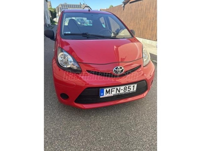 TOYOTA AYGO 1.0