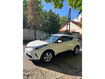 TOYOTA C-HR 1.8 Hybrid Active (ülésfűtéssel) e-CVT