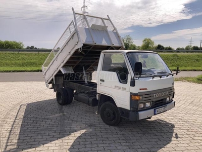 TOYOTA DYNA 2.8 D 150