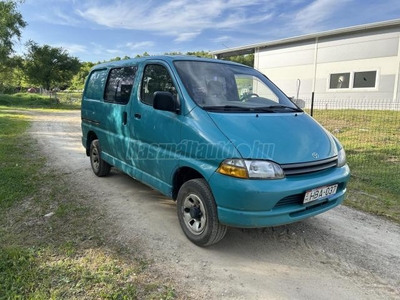 TOYOTA HI-ACE Hiace 2.4 TD 4x4 Panel Van