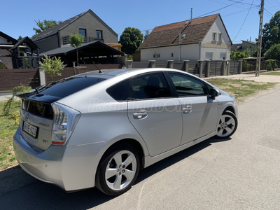 TOYOTA PRIUS 1.8 HSD Sol NAVI (Automata)