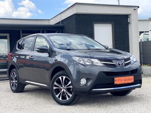 TOYOTA RAV 4 Rav4 2.0 D-4D Executive 2WD FOGLALÓZVA