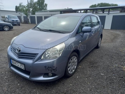 TOYOTA VERSO 1.6 Terra (5 személyes ) +D.DIGIT KLÍMA+VONÓHOROG+