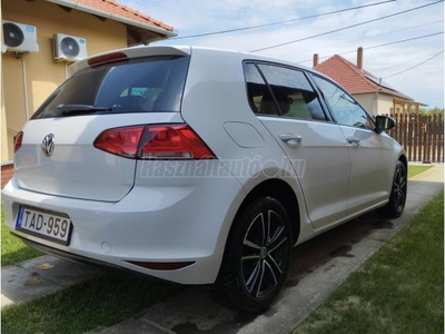 VOLKSWAGEN GOLF VII 1.2 TSi BMT Trendline